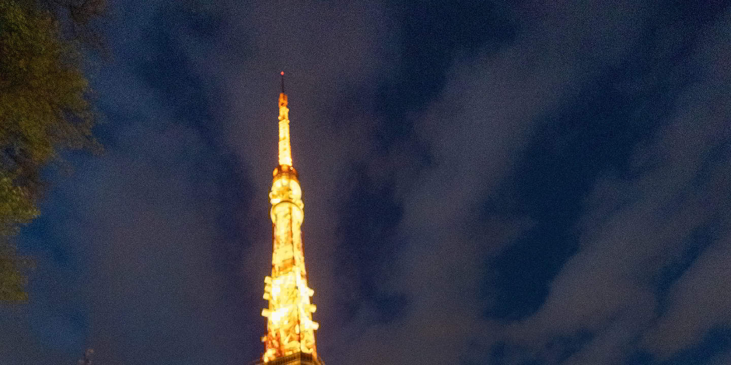 Tokyo: Wedding Photo Tour dengan 3 Lokasi & Pro Styling